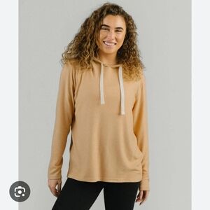 Zyia Active Medium Super Soft Camel Boyfriend Hoodie